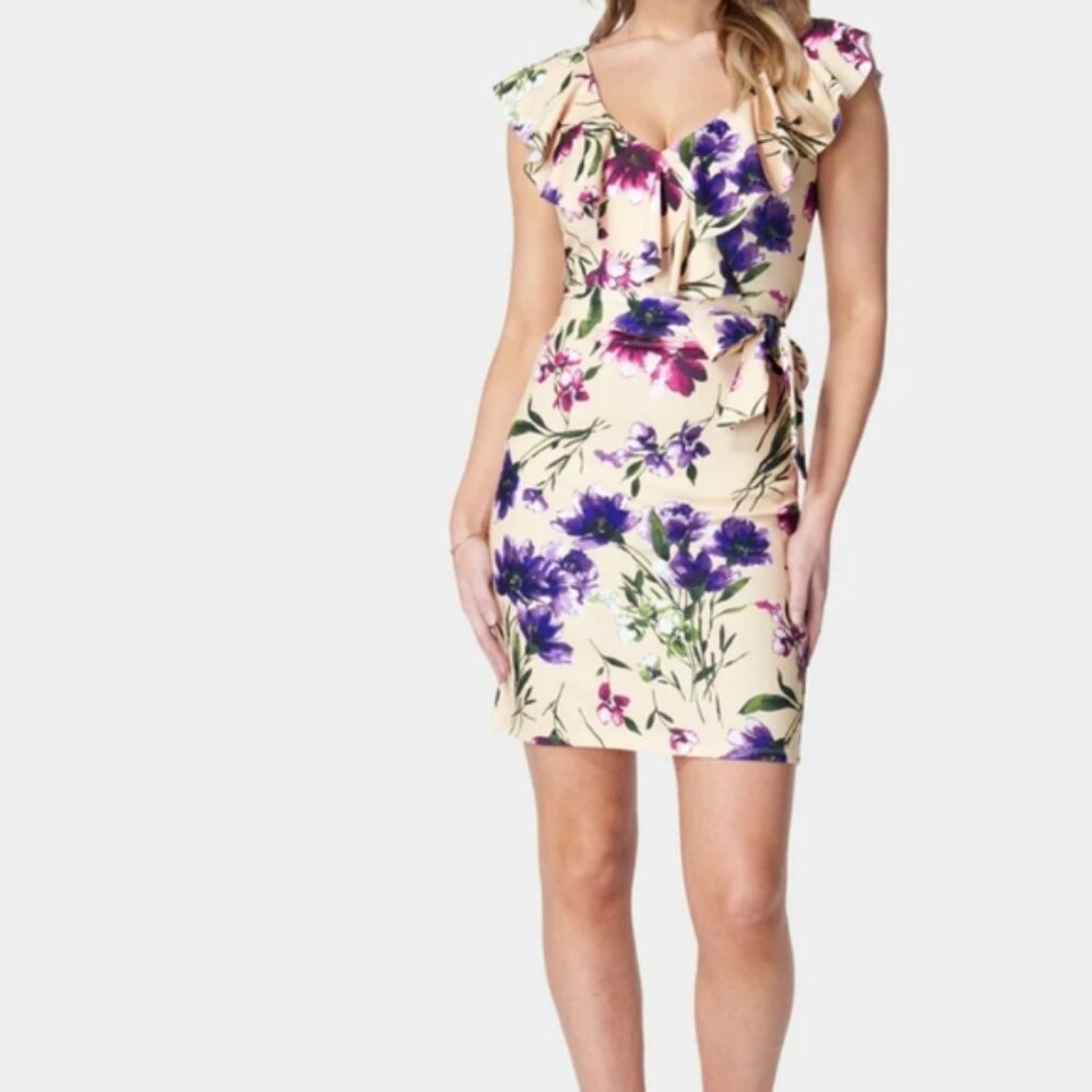 Bebe Floral Flouncy Pretty Fitted Short Mini Sexy Size L Dress Flirty Bodycon